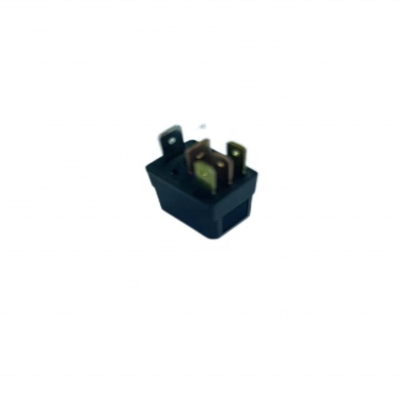 Isuzu Pickup Relay 8100650-P301 voor Qingling VC46/700P 6UZ1 Zwart