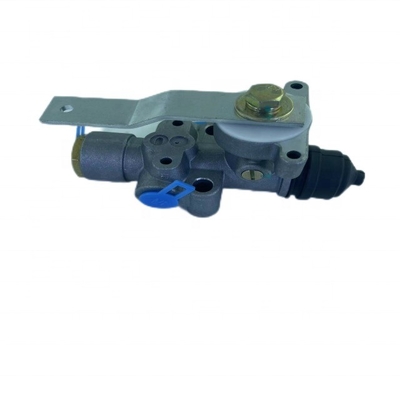 Cabine Leveling Valve Assembly voor Isuzu Pickup VC46 6UZ1 door QINGLING ISUZU Car Fitment