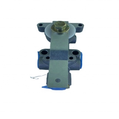 Cabine Leveling Valve Assembly voor Isuzu Pickup VC46 6UZ1 door QINGLING ISUZU Car Fitment